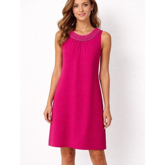 Vineyard Vines Dresses & Skirts - Vineyard Vines Size 0 Silk Blend Pink Dobby Embellished‎ Shift Dress Crew Neck